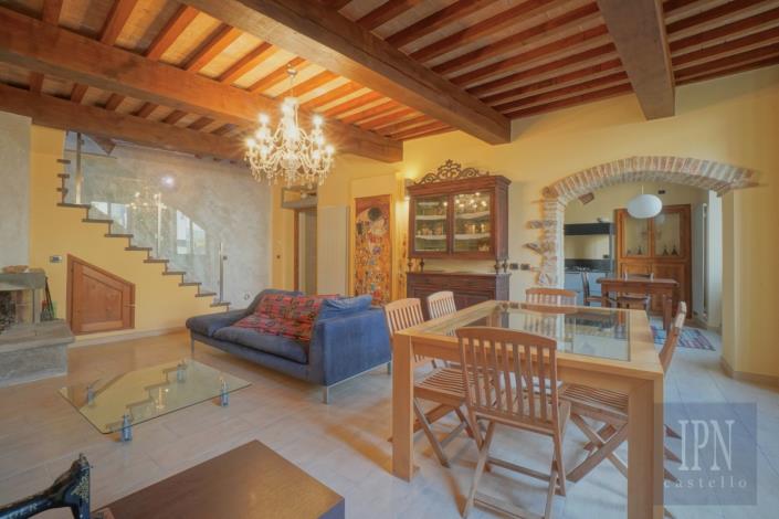 Image No.11-3 Bed Townhouse for sale