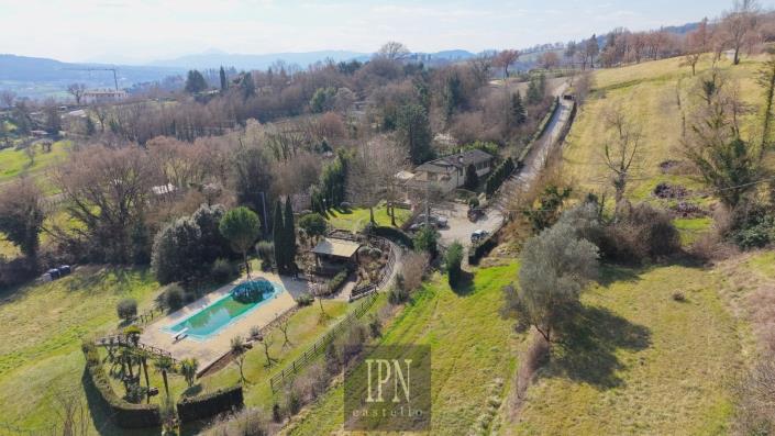 Image No.2-4 Bed Villa for sale