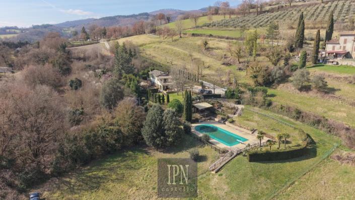 Image No.3-4 Bed Villa for sale