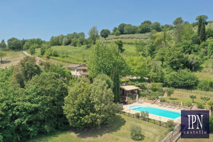 Image No.2-4 Bed Villa for sale