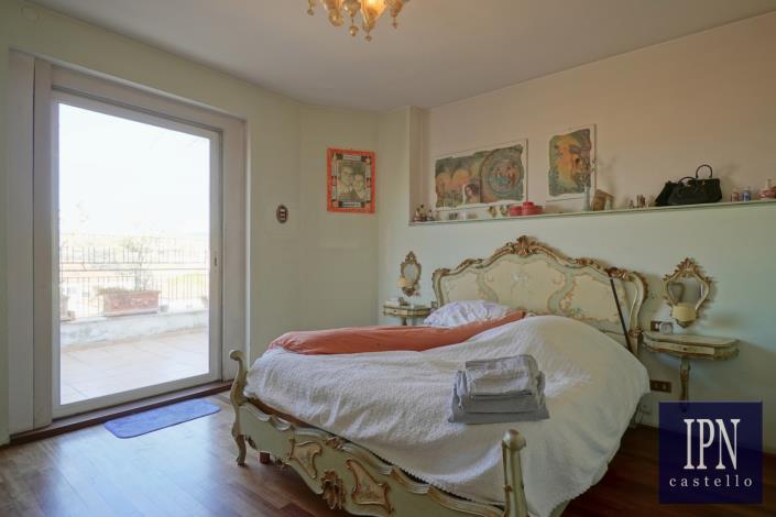 Image No.15-4 Bed Apartment for sale