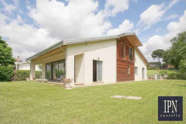 Image No.3-4 Bed Villa for sale
