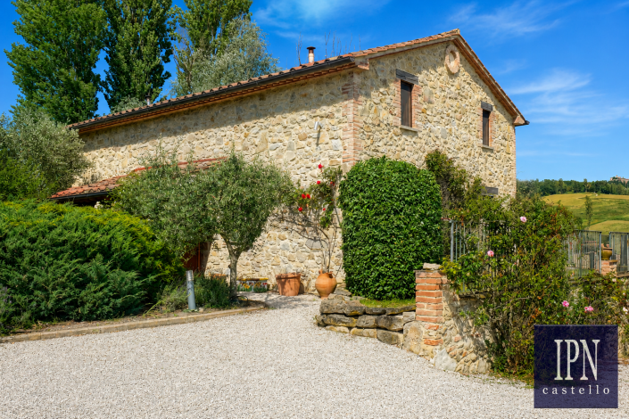 Image No.6-2 Bed Villa for sale