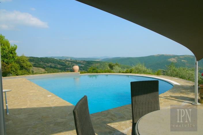 Image No.14-7 Bed Farmhouse for sale