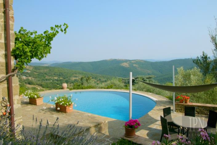 Image No.15-7 Bed Farmhouse for sale