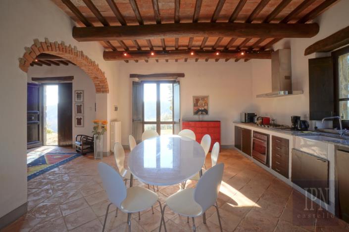Image No.38-7 Bed Farmhouse for sale
