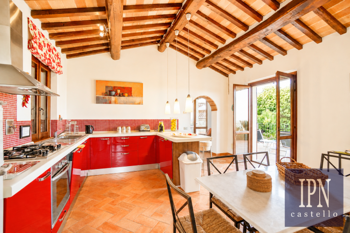 Image No.32-6 Bed Farmhouse for sale