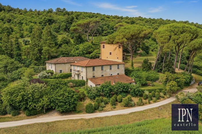 Image No.6-2 Bed House for sale
