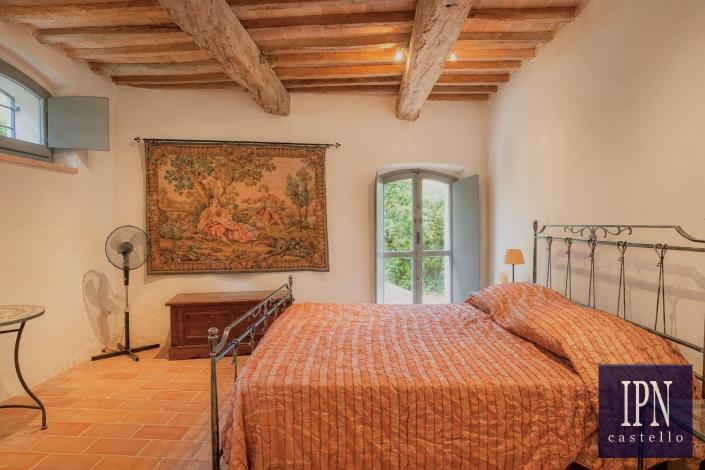 Image No.31-2 Bed House for sale