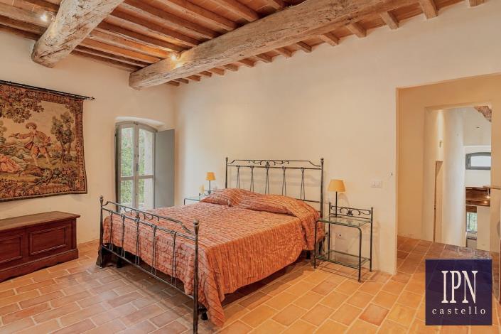 Image No.32-2 Bed House for sale