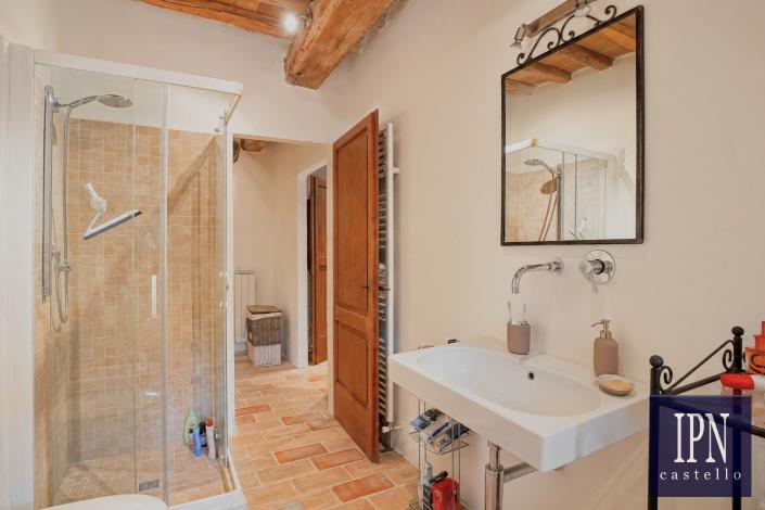 Image No.34-2 Bed House for sale