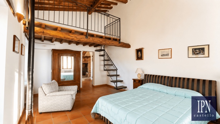 Image No.33-4 Bed Farmhouse for sale