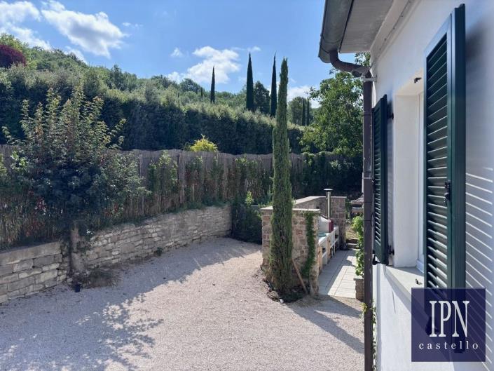 Image No.24-4 Bed Villa / Detached for sale