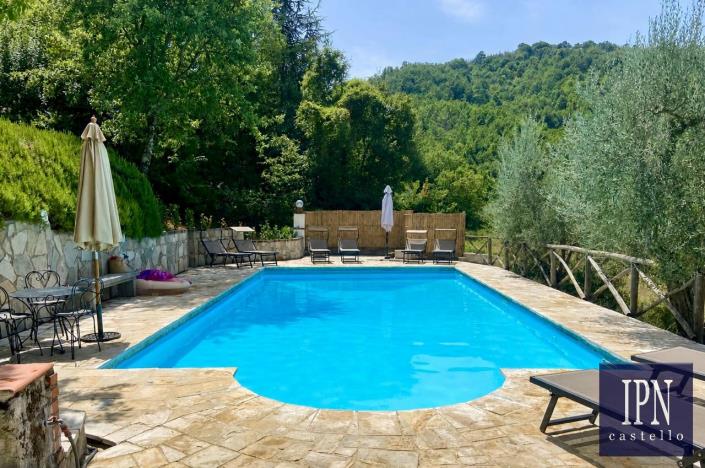 Image No.36-4 Bed Villa / Detached for sale