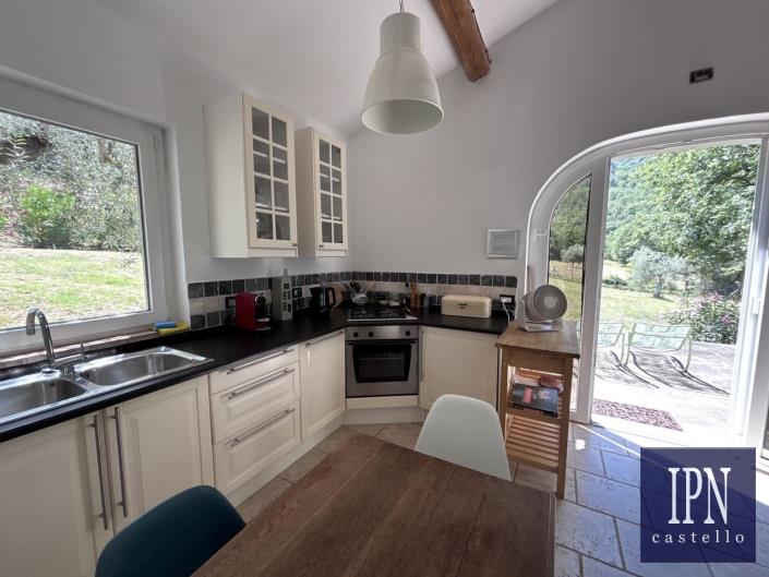 Image No.46-4 Bed Villa / Detached for sale