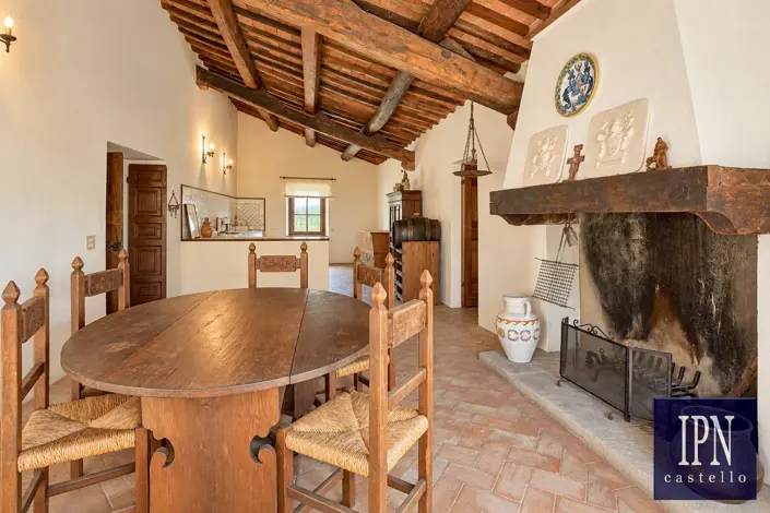 Image No.40-5 Bed House for sale