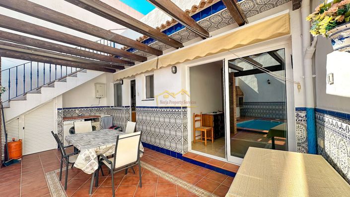 Image No.12-4 Bed House for sale