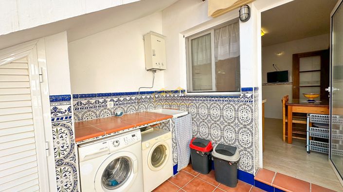 Image No.13-4 Bed House for sale