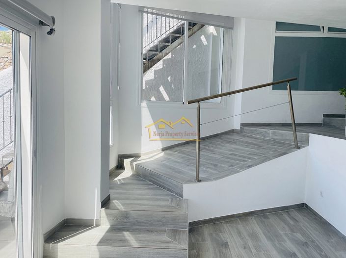 Image No.29-3 Bed House for sale