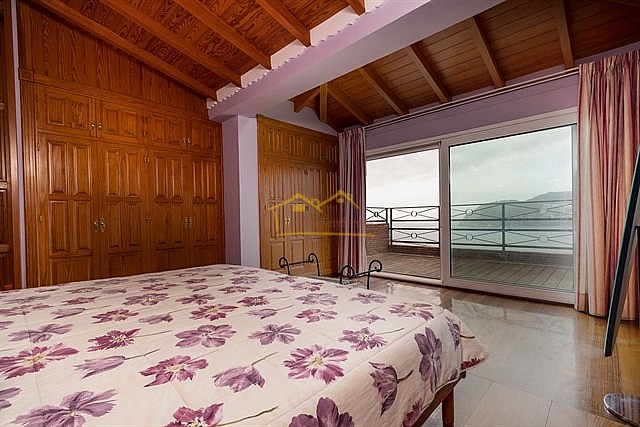 Image No.18-7 Bed Villa for sale