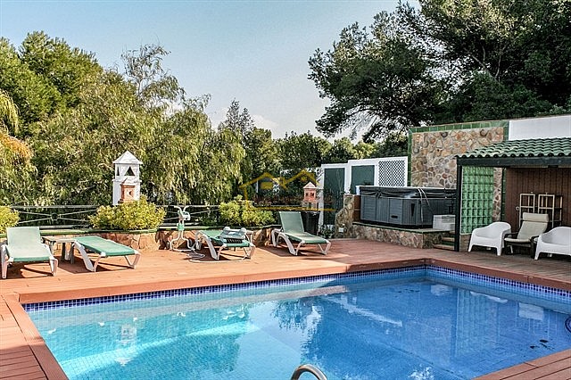 Image No.40-7 Bed Villa for sale