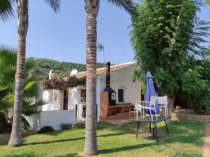 Image No.1-Propriété de 9 chambres à vendre à Frigiliana