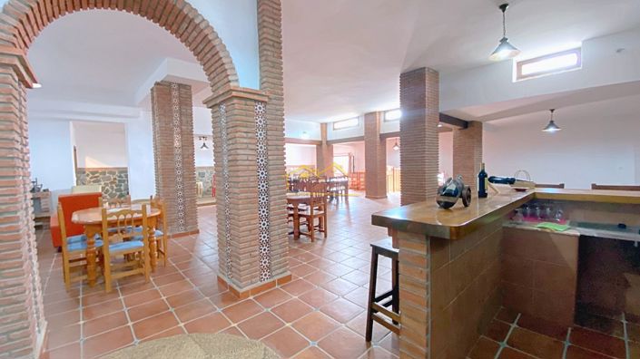 Image No.15-5 Bed Villa for sale