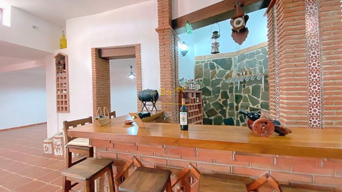 Image No.16-5 Bed Villa for sale