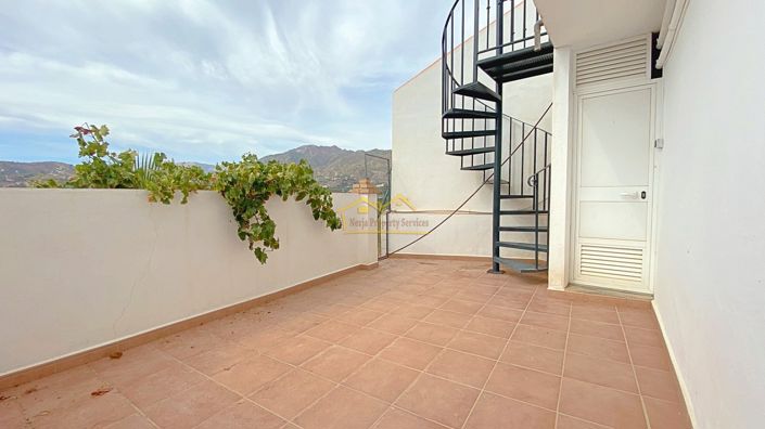 Image No.35-5 Bed Villa for sale