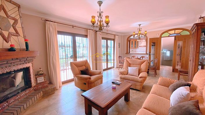 Image No.8-5 Bed Villa for sale