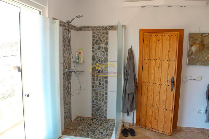 Image No.37-Villa de 4 chambres à vendre à Torrox