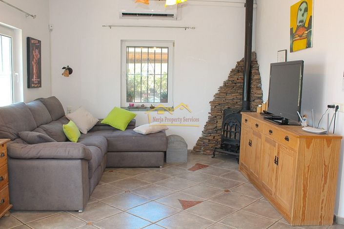 Image No.9-Villa de 4 chambres à vendre à Torrox