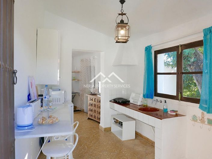 Image No.49-7 Bed Country Property for sale