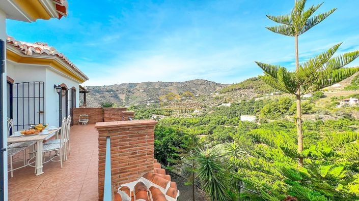 Image No.29-3 Bed Villa for sale