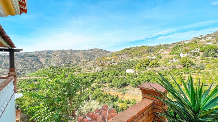 Image No.30-3 Bed Villa for sale