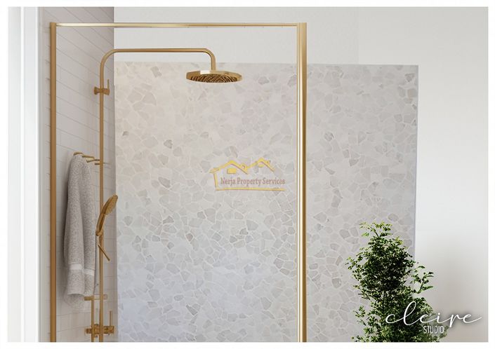 Image No.19-3 Bed Property for sale