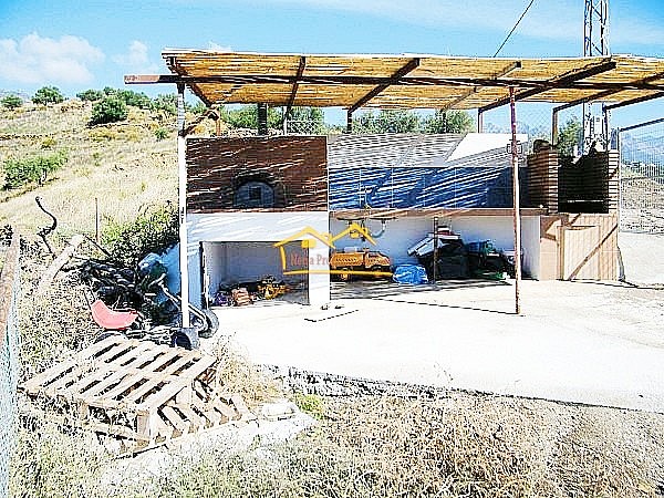 Image No.14-2 Bed Property for sale