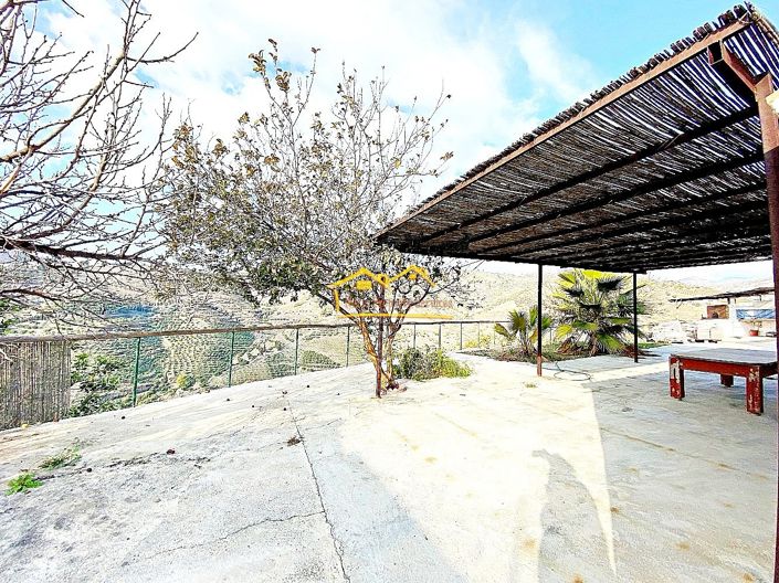 Image No.15-2 Bed Property for sale