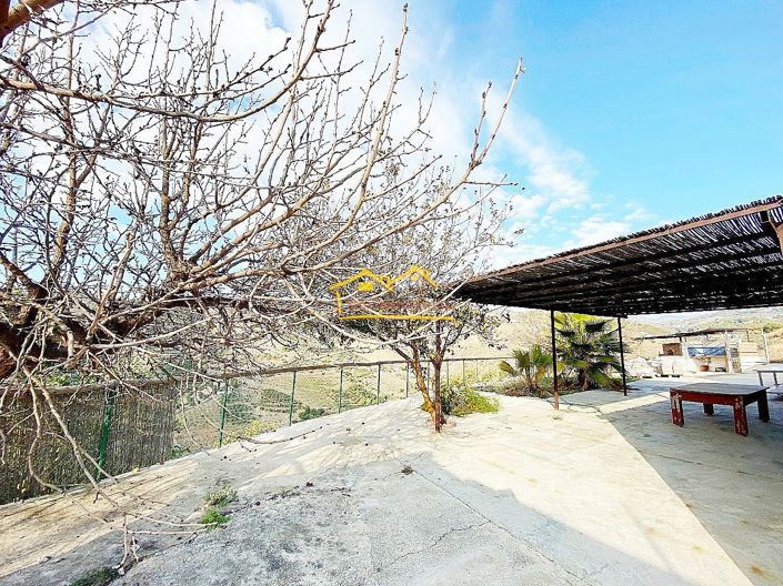 Image No.17-2 Bed Property for sale