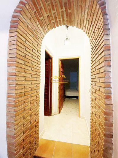 Image No.9-2 Bed Property for sale