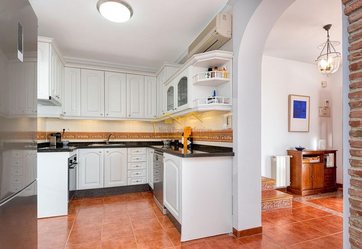 Image No.15-3 Bed Villa for sale