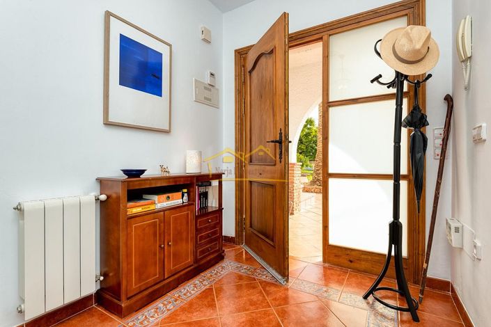 Image No.26-3 Bed Villa for sale