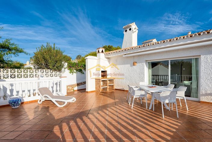 Image No.9-3 Bed Villa for sale