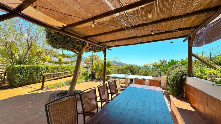 Image No.12-7 Bed Villa for sale