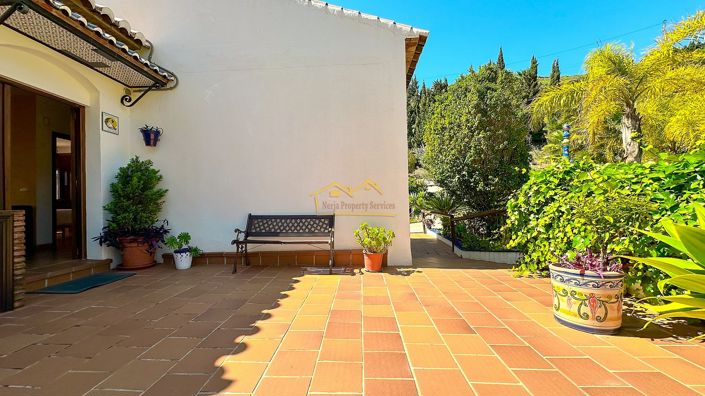 Image No.16-7 Bed Villa for sale