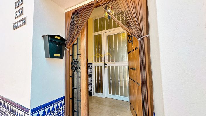 Image No.42-4 Bed House for sale