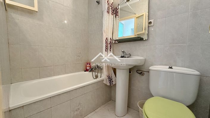 Image No.28-3 Bed Townhouse for sale