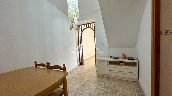 Image No.9-3 Bed Townhouse for sale