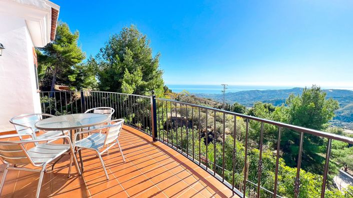 Image No.32-6 Bed Villa for sale