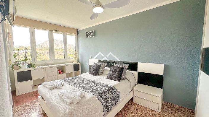 Image No.16-3 Bed Property for sale